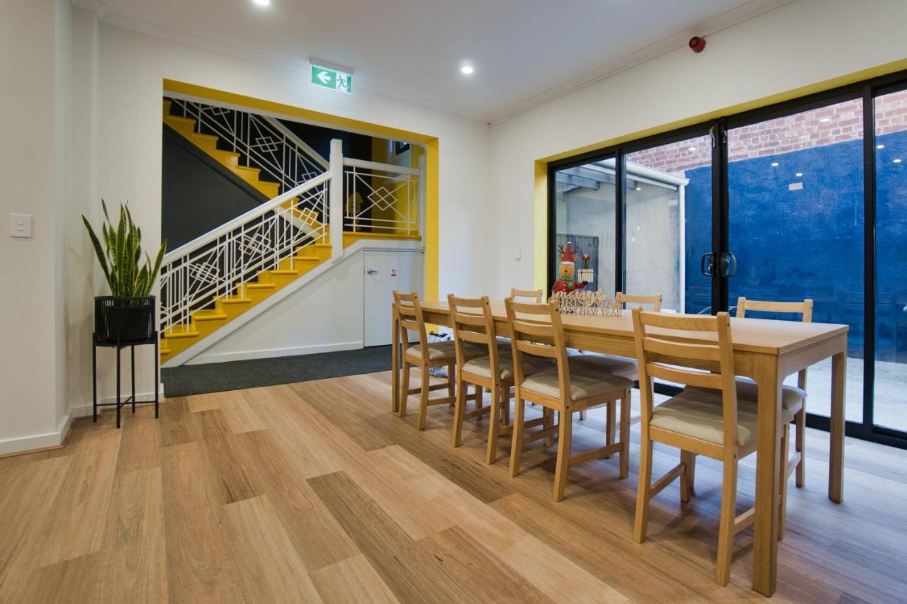 Dreamy Stays Accommodation - Private Rooms With Shared Bathrooms Аделейд Екстериор снимка