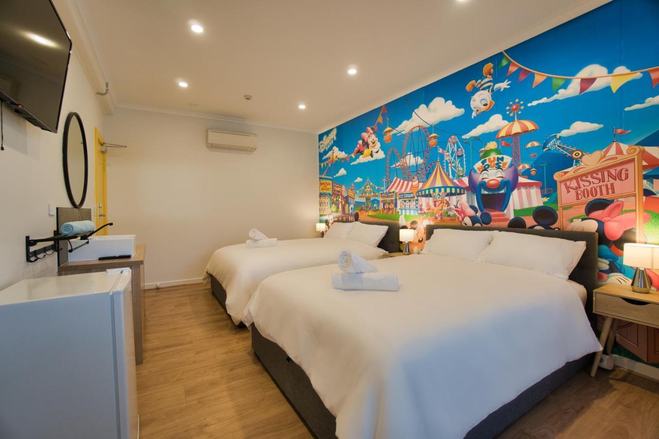 Dreamy Stays Accommodation - Private Rooms With Shared Bathrooms Аделейд Екстериор снимка